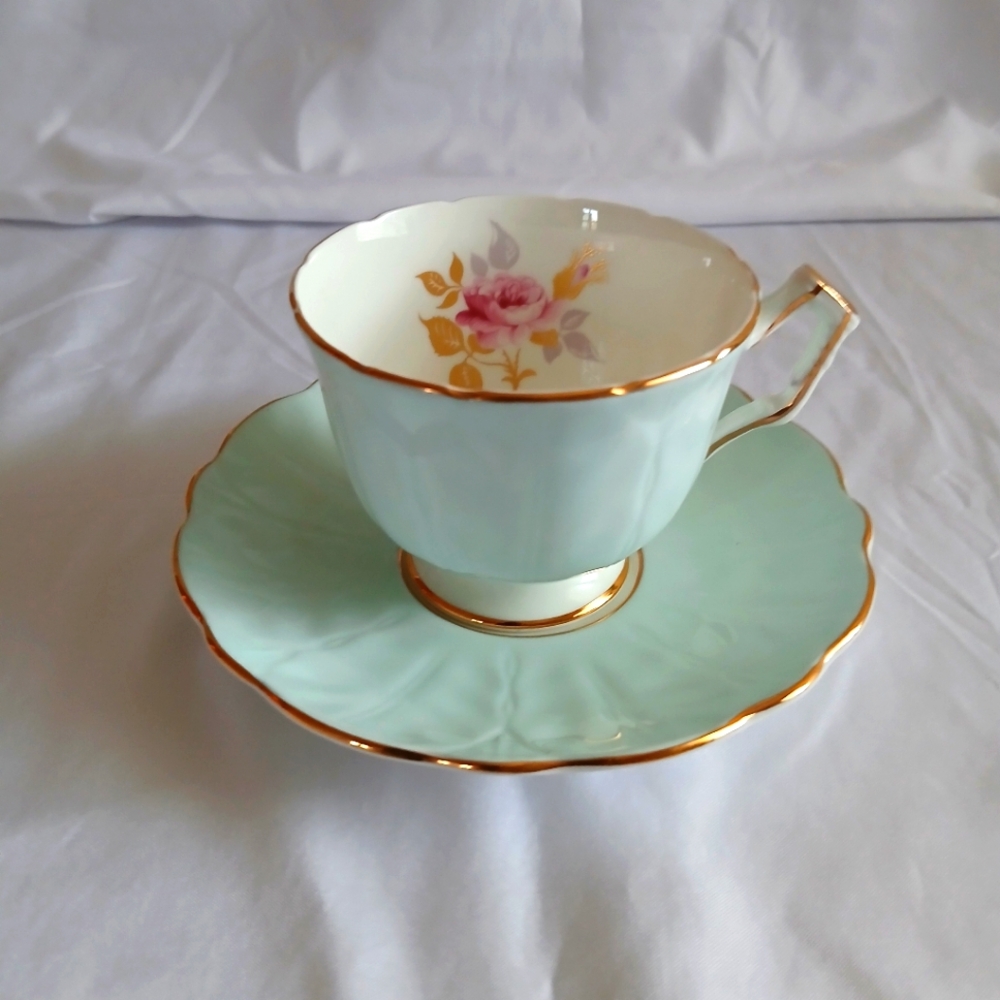 COPY - Ainsley Cabbage Rose Bone China Vintage Tea Cup with Saucer
